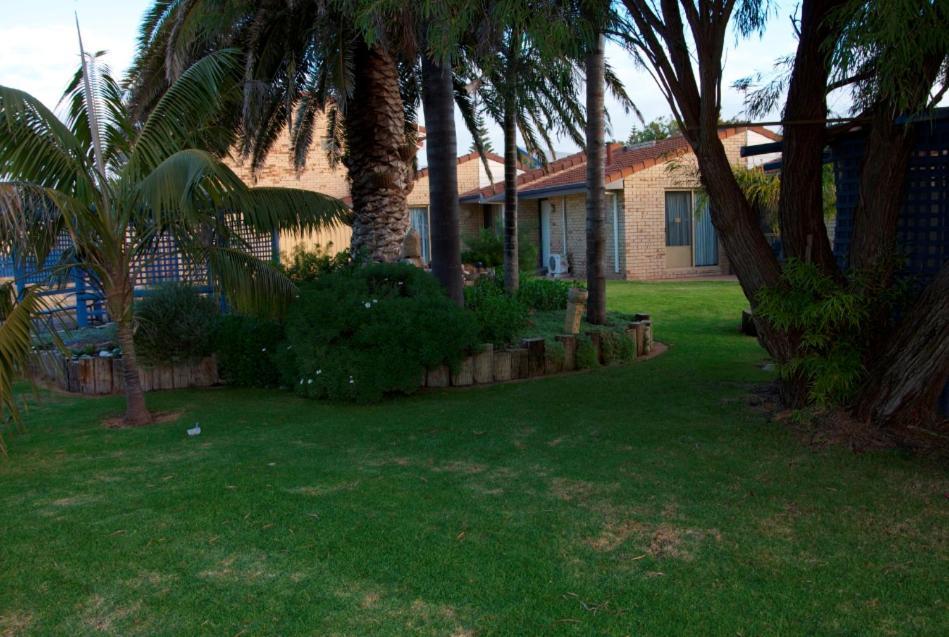 Esperance Beachfront Resort Exterior foto